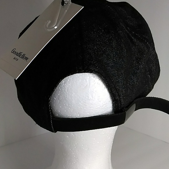 Baseball cap - Picture 3 of 3